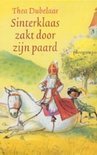 sinterklaas zakt door zijn paard (2)